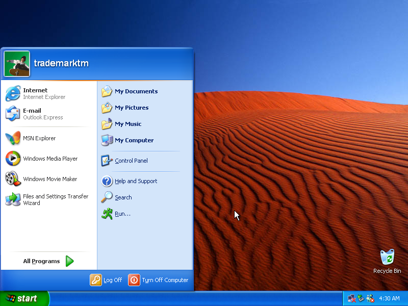 File:Windows 2002 Luna desktop.png