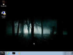 The desktop of Windows 7 Haunted 2016