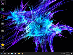 The desktop of Paranoid Windows 11 Compact & Lite