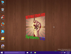 The desktop of Windows 10 Revolutionary OS 2015