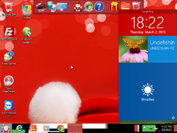 The desktop of Windows 7 Christmas Edition 2015