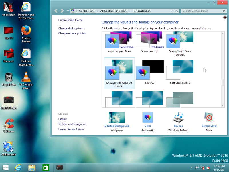 File:W8.1 AMD Evolution 2016 Snowy8 with Gradient frames Theme.png